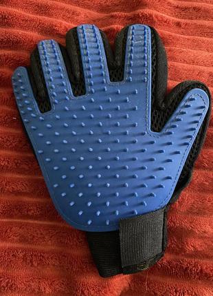 Рукавиця для вичісування та щітки2 фото