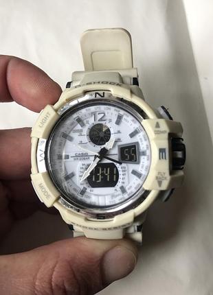 Кварцевые часы casio g shock