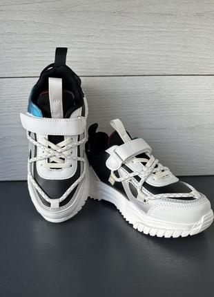 Дитячі демісезонні кросівки. кросівки дитячі 31-36 розміри3 фото
