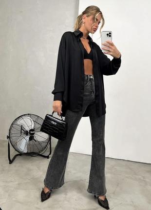Красива класна класична якісна стильна модна зручна жіноча модна трендова базова рубашка із рукавами чорна3 фото