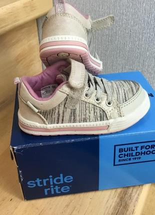 Кросівки stride rite