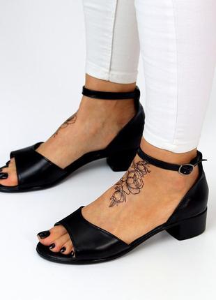 Босоніжки жіночі натуральна шкіра або замша