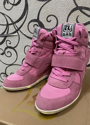 Очень крутые сникерсы ash😍 оригинал