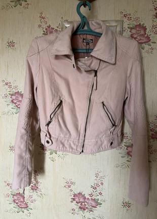 Замшевая куртка-косуха нежного пудрового цвета, размер м1 фото