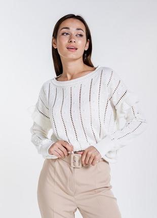 Ажурная кофточка с воланами на рукавах