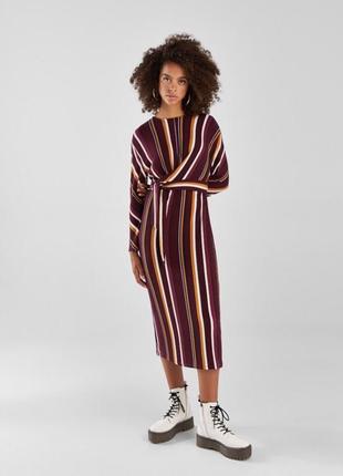 Трикотажное платье bershka