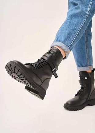 Черевики жіночі чорні lonza jl208tpb