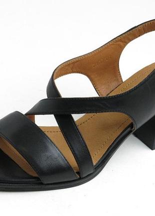 Босоножки женские черные fabio monelli 2100-01