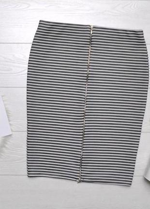 Юбка- карандаш в полоску на молнии р.14