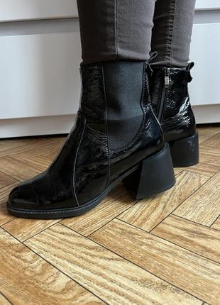 Ботинки, сапоги, сапожки, широкий каблук, черные, осень/весна4 фото