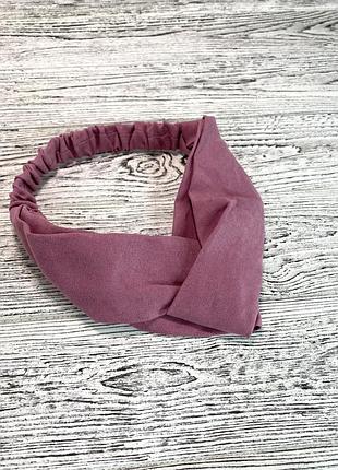 Пов'язка — чалма тюрбан із вузлом на голову темно-рожева