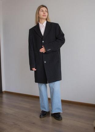Шерстяное пальто  marks and spencer черное, классическое с мужского плеча1 фото
