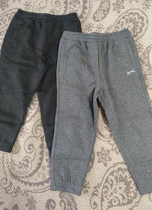 Теплые спортивные штаны джогерры