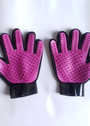 Перчатки для вычесывания животных