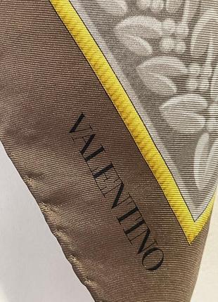 Шелковый платок ручной шов бренд  valentino6 фото
