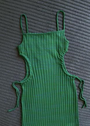 Платье в рубчик зеленый миди на бретелях бретельках зара9 фото