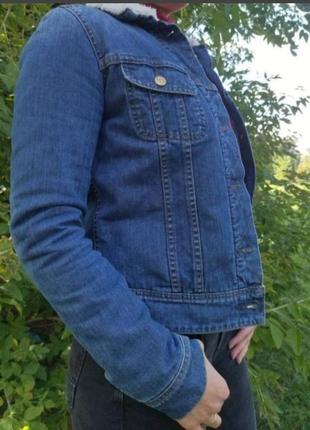 Шерпа lee джинсовая куртка пиджак голубой мех3 фото