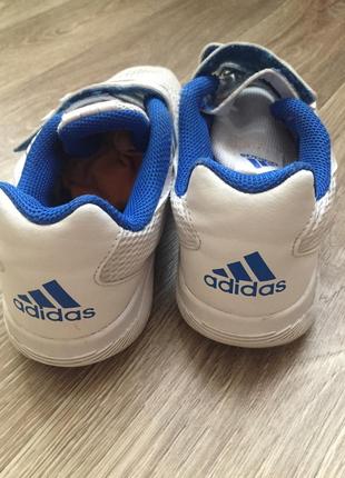 Кросівки adidas2 фото