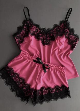 Яскравий малиновий комплект із мереживом, майка + шорти 44, 46, 48