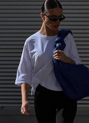 Жіноча оверсайз футболка біла однотонна вільного крою якісна стильна базова