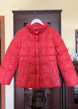 Красная пуховая куртка marks & spenser1 фото