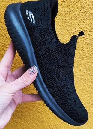 39-40 разм. кроссовки skechers memory foam. длина по внутренней стельке 26 см., ширина подошвы - 10