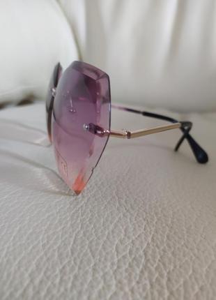 Трендовые розовые очки градиент3 фото