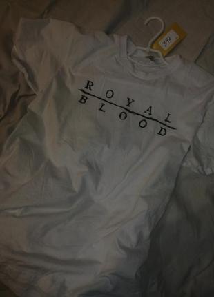 Футболка нова!!!