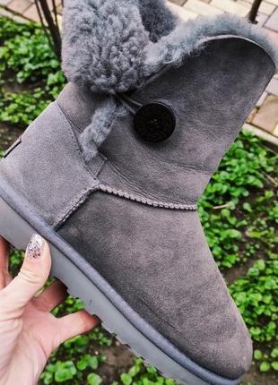 39 разм. сапоги ugg australia. замша. оригинал длина по внутренней стельке 25,5 см., ширина подошвы