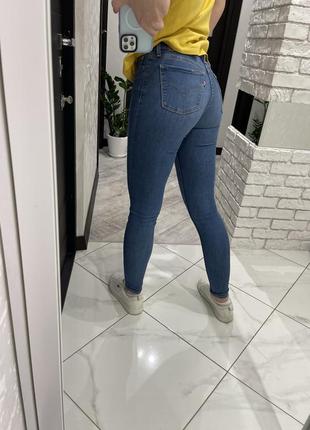 Джинси levi’s