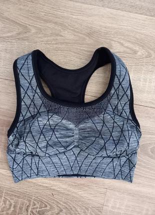 Спортивний топ🖤