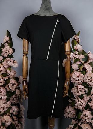 Вискозное черное платье love moschino