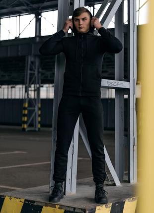 Спортивный костюм мужской