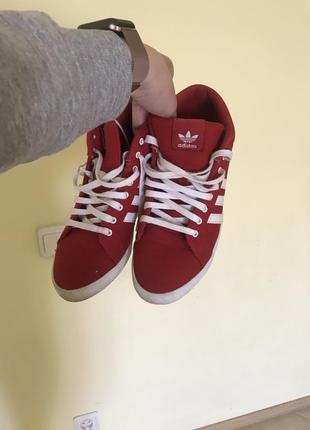 Красовки adidas