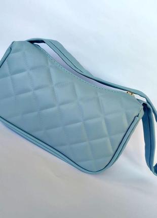 Трендовая голубая сумочка багет5 фото