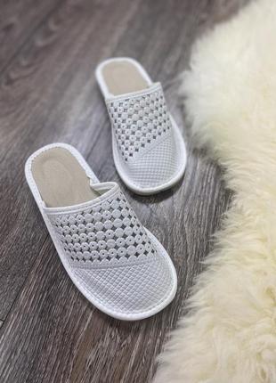 Комнатные тапочки, польша