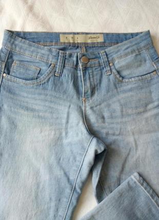 Голубые летние тонкие джинсы брюки штаны скини узкачи от denim co8 фото