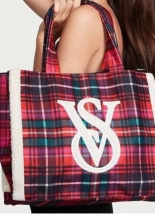 Сумка victoria’s secret cozy plush sherpa tote!