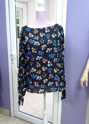 Блузка від warehouse.