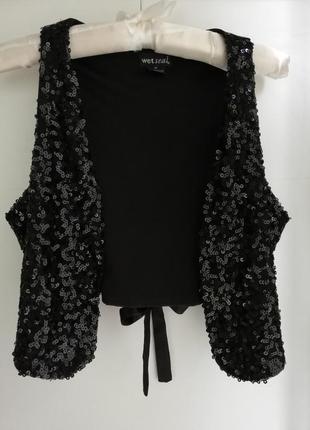 Жилетка wetseal