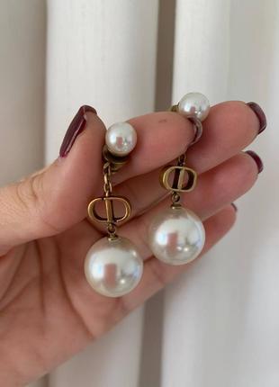 Брендовые серьги