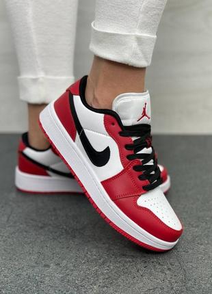 Женские кроссовки nike air jordan    1 low red2 фото