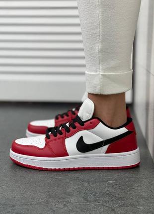 Женские кроссовки nike air jordan    1 low red4 фото