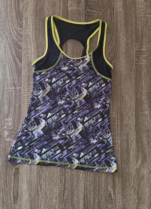 Зручна спортивна майка crivit