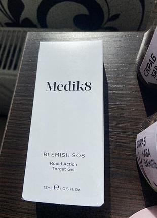 Medik8 - точковий гель проти прищів - blemish sos - rapid action target ge - 15ml
