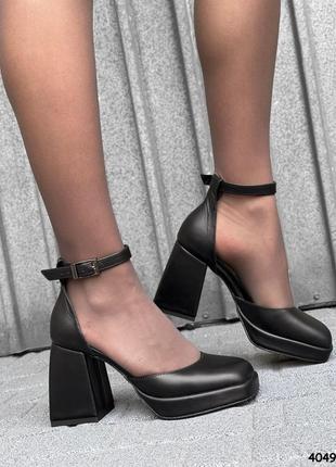 Туфли женские на каблуке из натуральной кожи и замша3 фото