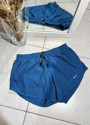 Женские спортивные шорты nike2 фото