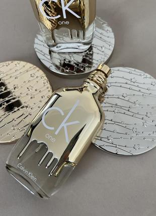 118204385 bax calvin klein one gold 1050 bax calvin and Hobbes