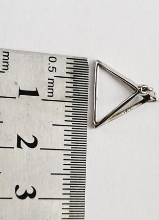 Срібні сережки 3д трикутники5 фото