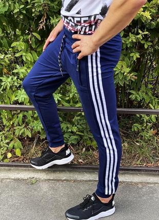 Спортивные штаны adidas темно-синие